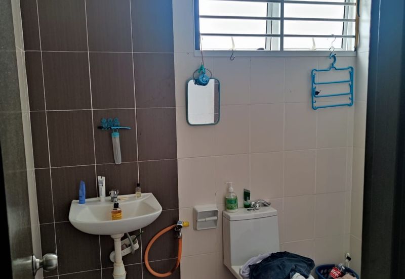 IMPIANA VILLA @TAMAN TUANKU JAAFAR