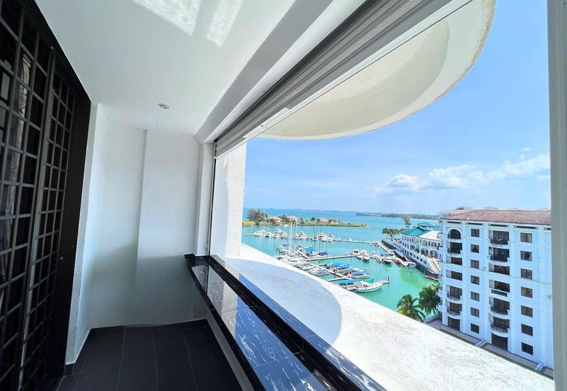 Marina Crescent Condominium