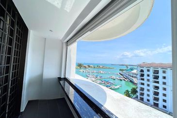 Marina Crescent Condominium