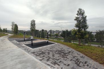 Azalea @Resort Residence 2