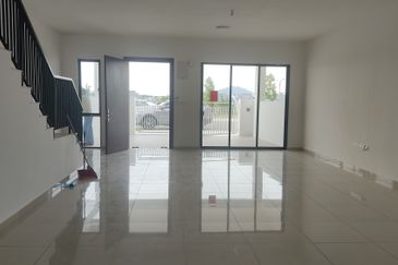 Azalea @Resort Residence 2