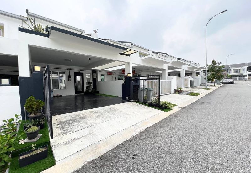 TIARA SENDAYAN (PRESINT 2)