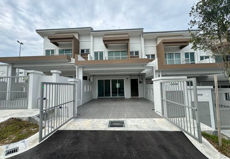 Taman Jenderam Sutera *