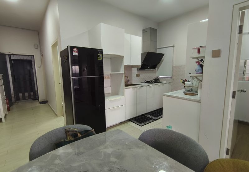 PR1MA Lakefront Homes