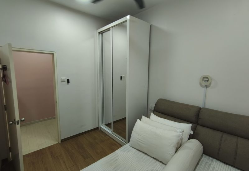 PR1MA Lakefront Homes