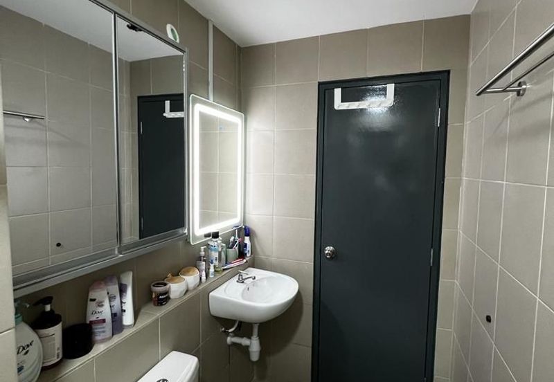 PR1MA Lakefront Homes