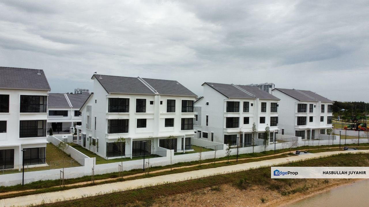
FREEHOLD SEMI-DETACHED
SEJATI LAKESIDE CYBERJAYA, Selangor, Cyberjaya