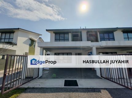 END LOT, Terrace Saujana Sekata, Jenderam - Bangi, Selangor, Dengkil