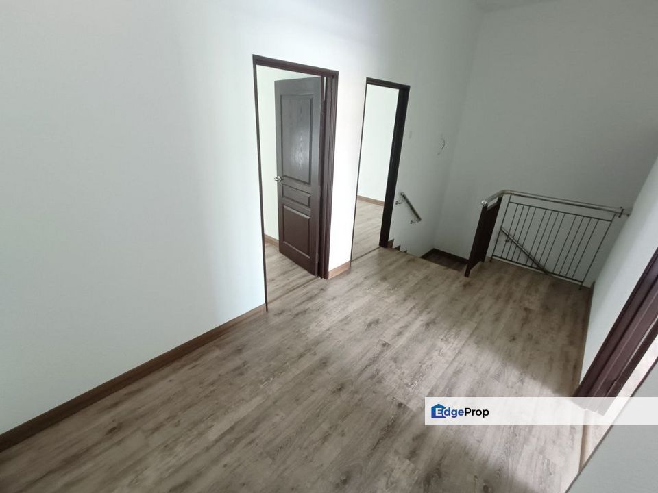 Double Storey Terrace Nada Alam 5, Nilai, Negeri Sembilan, Nilai