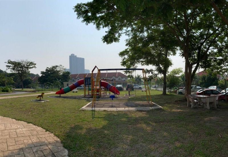 Kelompok Rajawali Apartment