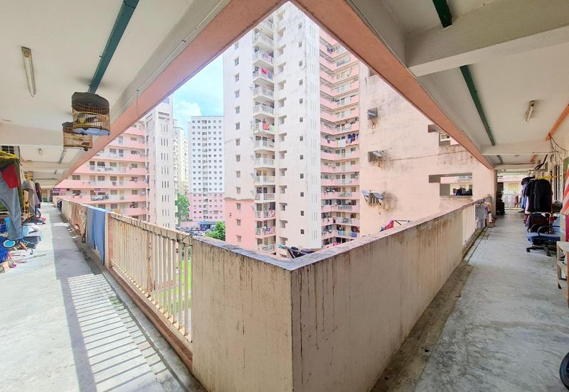 Bandar Tasik Selatan Low Cost Flat