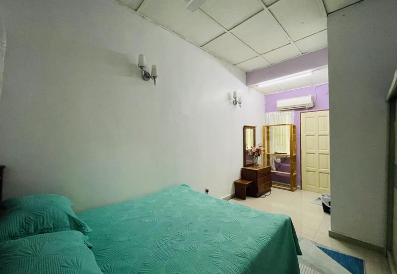 Seksyen 8, Shah Alam