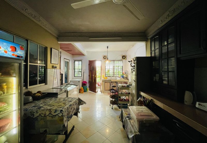 Seksyen 8, Shah Alam