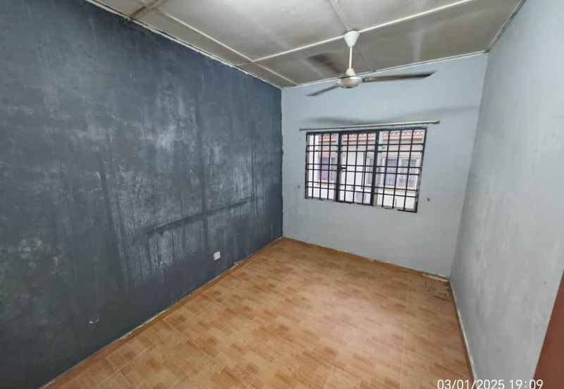 Seksyen 12, Shah Alam