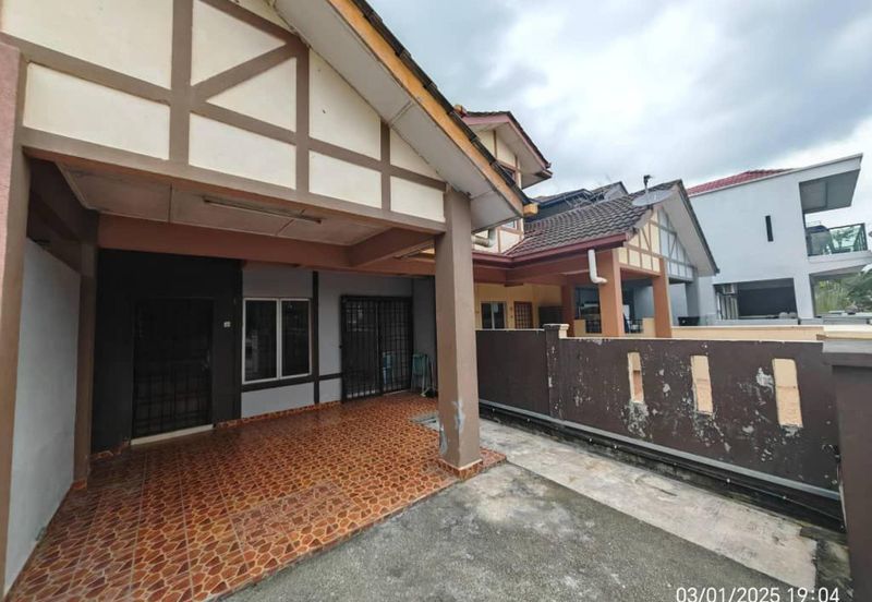 Seksyen 12, Shah Alam