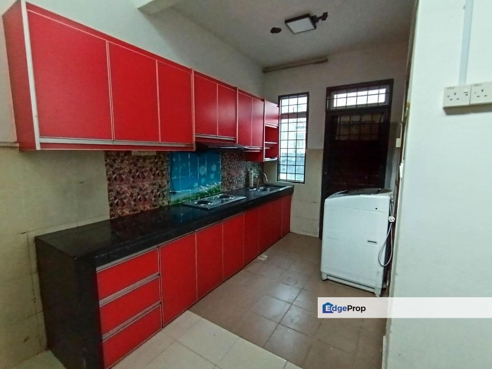 Single Storey Taman Warisan Bestari, Dengkil, Selangor, Dengkil