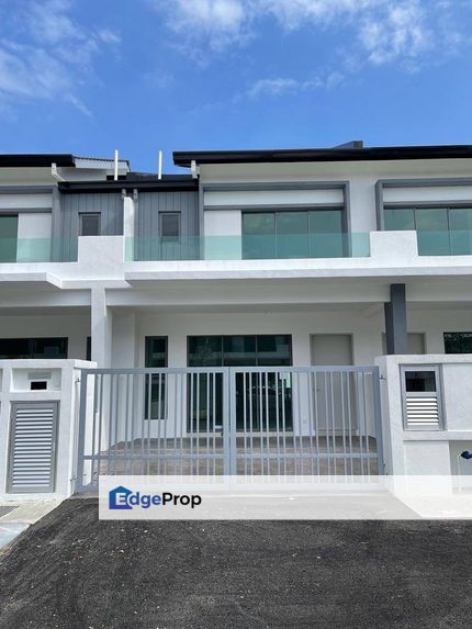 Double Storey Terrace, Taman Sempurna Damai, Semenyih, Selangor, Semenyih