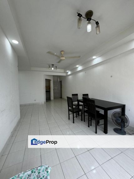 GOOD CONDITION Serdang Skyvillas Service Apartment, Selangor, Seri Kembangan