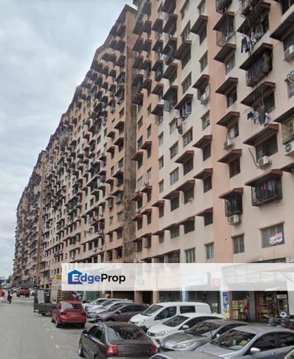 1st FLOOR LESTARI APARTMENT, DAMANSARA DAMAI FOR SALE, Selangor, Damansara Damai