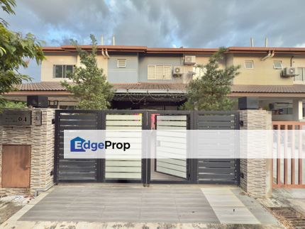  Renovated | 2 Storey Terrace Taman Desiran Bayu, Puchong Selangor, Selangor, Puchong