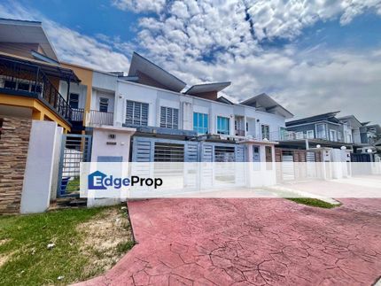 D’ Kayangan Double Storey, Seksyen 13, Shah Alam , Selangor., Selangor, Shah Alam