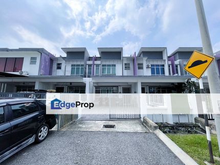 DOUBLE STOREY TERRACE MERANTI 2, BANDAR HILLPARK, PUNCAK ALAM, Selangor, Bandar Puncak Alam