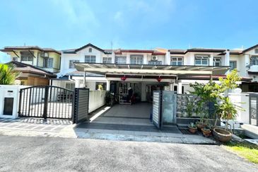 Jalan Putra Indah 9/3 