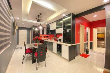 Indah Alam Condominium