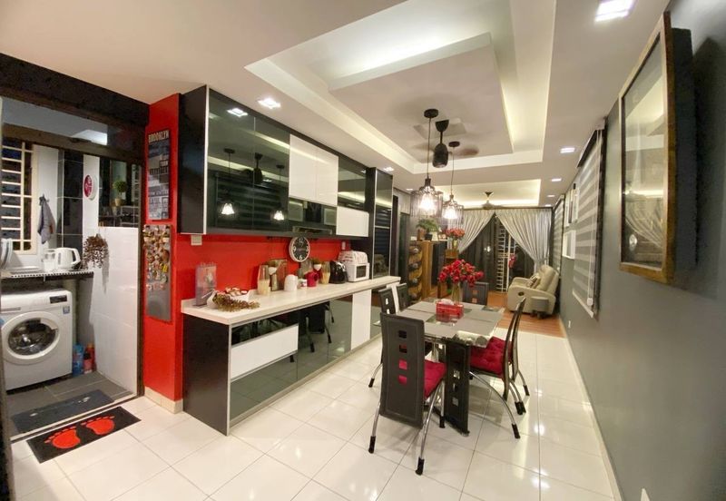 Indah Alam Condominium