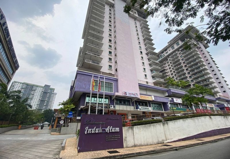 Indah Alam Condominium