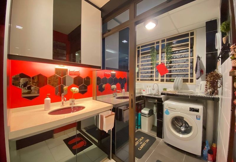 Indah Alam Condominium