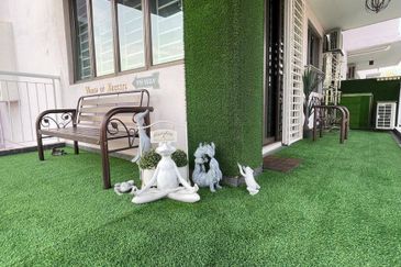 Indah Alam Condominium