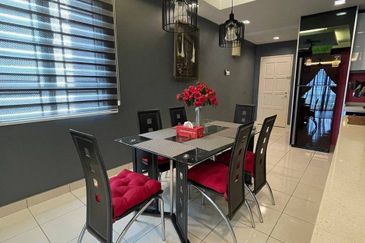 Indah Alam Condominium