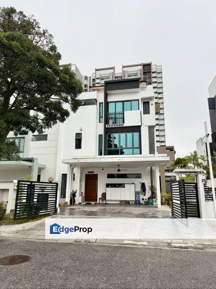 3 Storey Semi-D @ Taman Sunville, Bandar Sungai Long, Kajang, Selangor., Selangor, Kajang