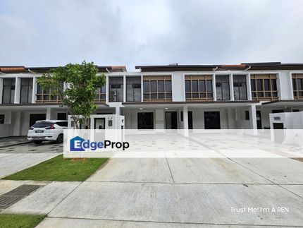 Double Storey Terrace Setia Warisan Tropika, Sepang, Selangor, Sepang