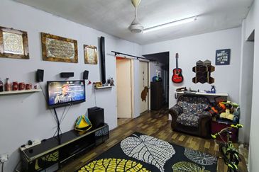 Bandar Bukit Tinggi 1 Apartment
