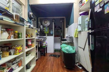 Bandar Bukit Tinggi 1 Apartment