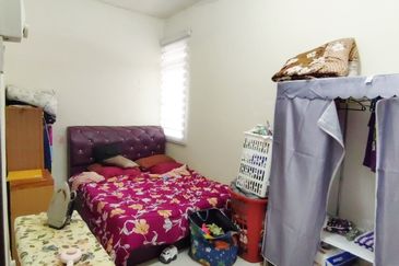 Residensi Warnasari 2