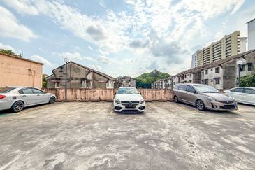 Pangsapuri Jati Selatan