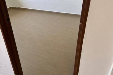 Flat Taman Melati Blok E