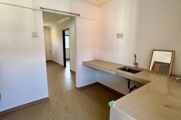 Flat Taman Melati Blok E