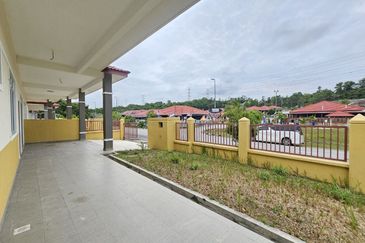 Taman Desa Bestari, Salak Tinggi