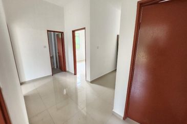 Taman Desa Bestari, Salak Tinggi