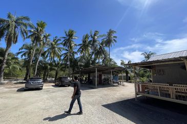 TANAH PERTANIAN 1.9 EKAR FREEHOLD NON BUMI, TEPI PANTAI BATU LAUT , TEPI JALAN UTAMA  📍 Kuala Langat, Selangor