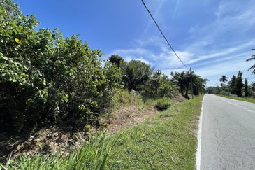 TANAH PERTANIAN 1.9 EKAR FREEHOLD NON BUMI, TEPI PANTAI BATU LAUT , TEPI JALAN UTAMA  📍 Kuala Langat, Selangor