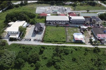 Tanah Lot Banglo Geran Individu di Taman Mas - Kg Sri Aman Puchong