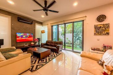 Bangi Lakehill Villas