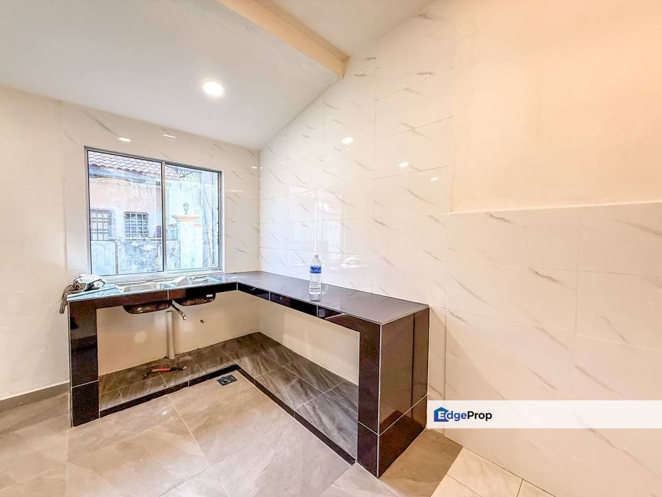 FACING OPEN & REFURBISHED | Single Storey Terrace Taman Pandamaran Permai, Klang, Selangor, Klang