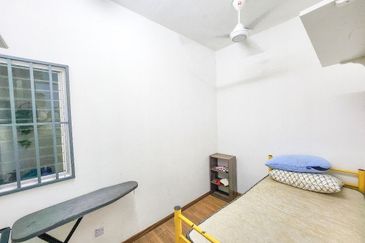 PR1MA Lakefront Homes