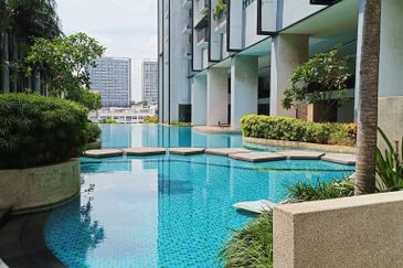 I Residence @ I City